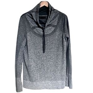 Under Armour Threadborne Gray Long Sleeve Cowl neck sz XL